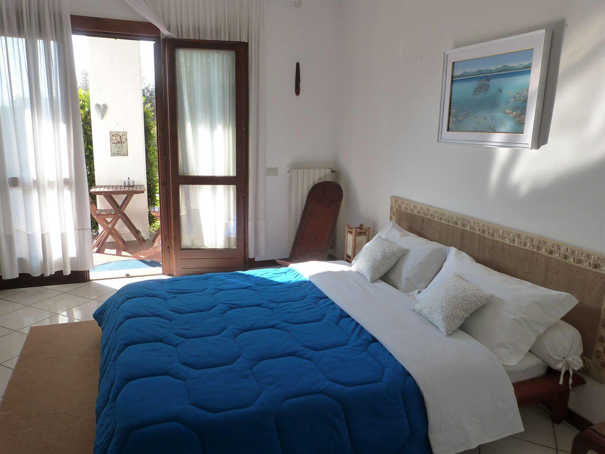 B&B Nautilus Puegnago del Garda Esterno foto